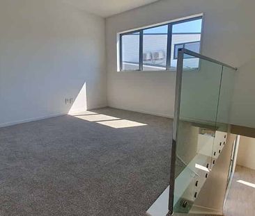 The Perfect Match - Photo 4