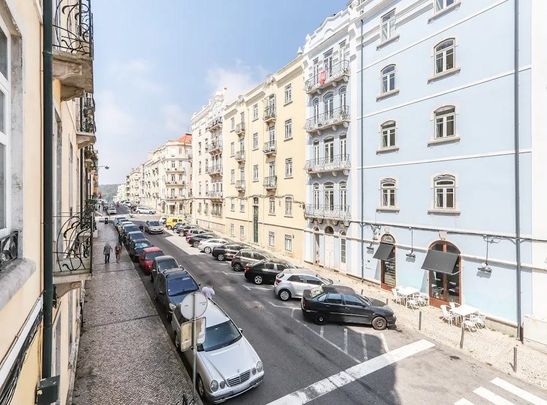 Rua Tenente Ferreira Durão, Lisbon, Lisbon 1350-315 - Photo 1