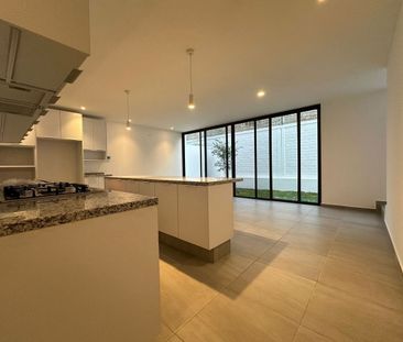 Nueva Casa de Renta 📍Altanza - Solares. - Photo 5