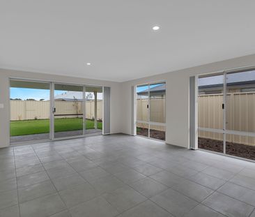 Brand New 4 x 2 in Dawesville - Photo 3