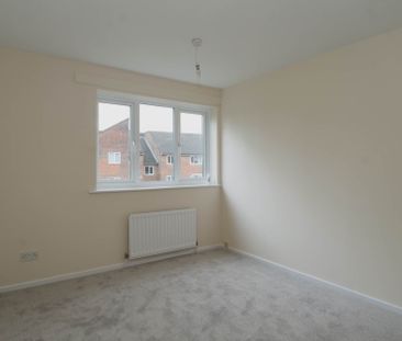 Asquith House, Banstead - Photo 3