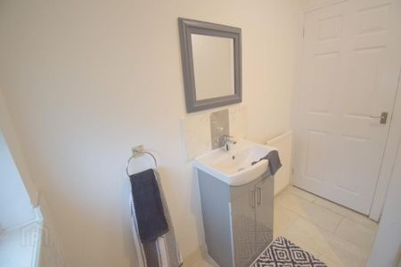 5, 2 Templemore Avenue, Belfast, BT5 4FT - Photo 5