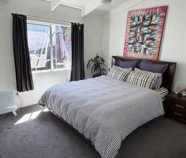 Well-Maintained 3-Bedroom Home in Massey! - Photo 2