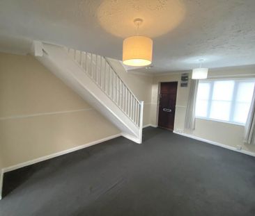 2 bedroom terraced house to rent - Photo 6