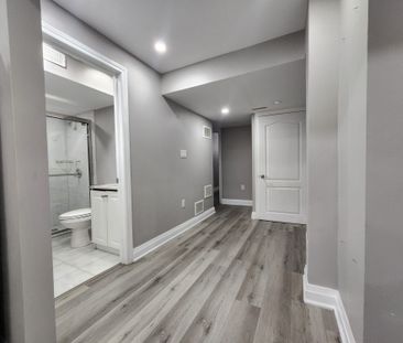 For Lease - 8 Nightland Court, Brampton, Ontario - Photo 2