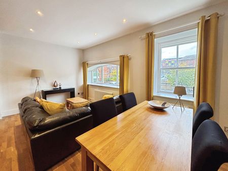 2 bedroom apartment to rent - Photo 2