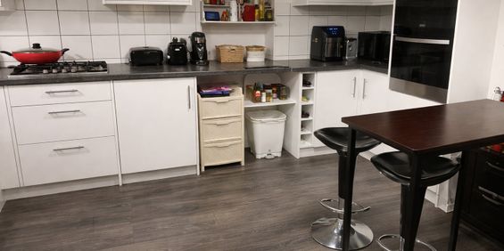 Room in a Shared Flat, Pendragon Road, BR1 - Photo 3