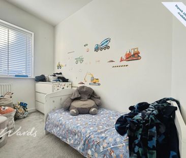 4 bedroom semi-detached house to rent - Photo 2