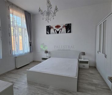 Exclusiv-Garsoniera Centrul Istoric-Parcul Saguna,mobilata-u - Fotografie 3