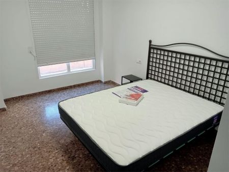 Piso de alquiler en Carrer Cuenca, 21, Aldaia - Photo 4