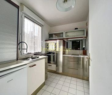 Location Appartement 1 pièce 31m² - Photo 4