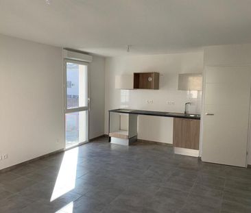 Location Appartement 3 pièces 58m² PERPIGNAN 66000 - Photo 3