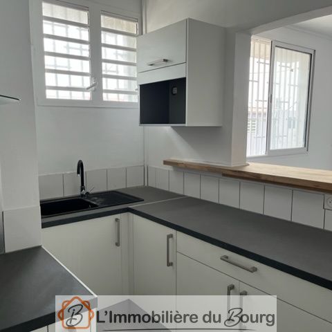 Location Appartement 3 pièces 54m² STE ROSE 97115 - Photo 1