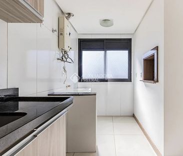 Apartamento com 1 quarto e 51m² para alugar em Menino Deus, Porto A... - Photo 5