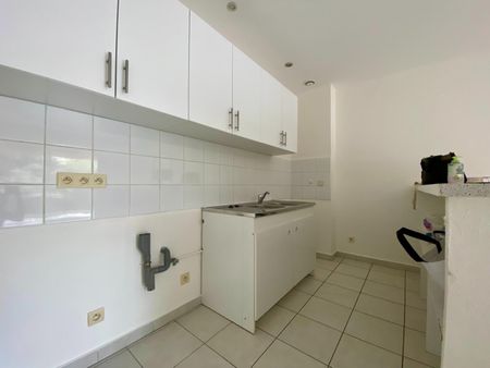 « ROQUEMAURE - APPARTEMENT T3 71.62M² AVEC TERRASSE » - Photo 5