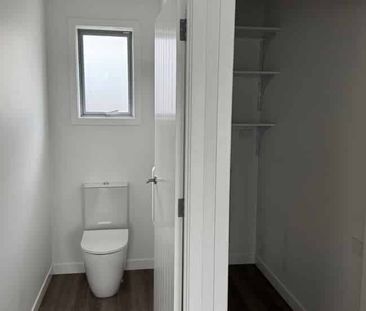 2 Bedroom Unit in Pakuranga - Photo 5