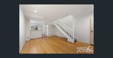 CLOSE TO NUNDAH VILLAGE AND ALL AMENITIES - Photo 3