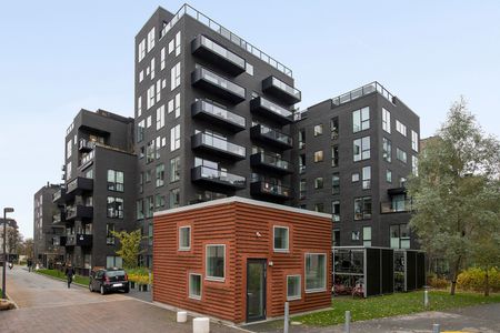 Møbleret Penthouse med kig til Øresund, 3 soveværelser og skøn privat terrasse på 53m2, udlejes pr. 15. april 2025- 31. maj 2026 - Photo 4