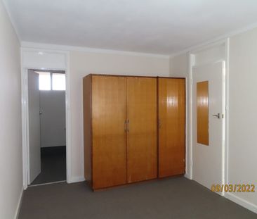 Ready to lease Now! - Photo 6