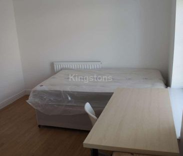 5 bedroom terraced house to rent - Photo 2