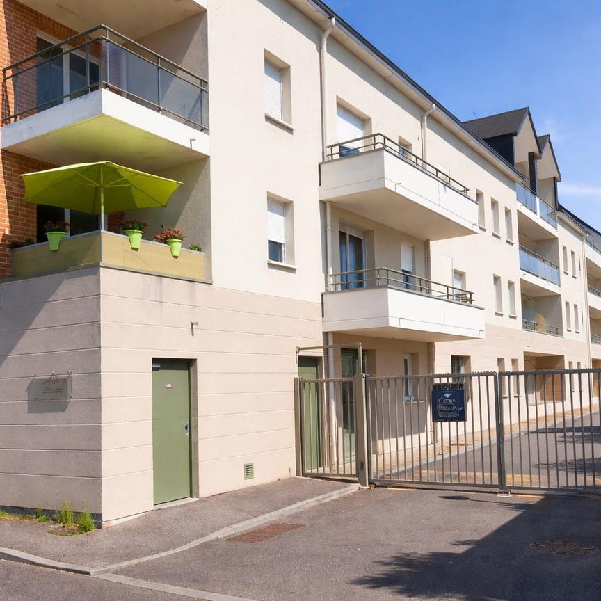 Location Appartement 2 pièces 47m² ST AUBIN LES ELBEUF 76410 - Photo 2