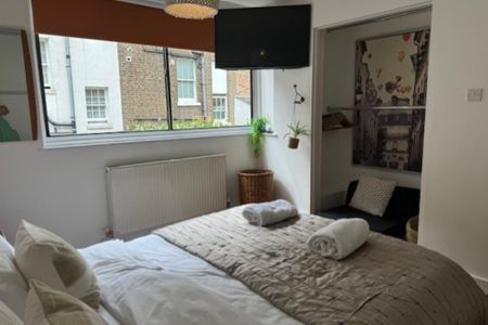 1 bedroom flat to rent - Photo 2