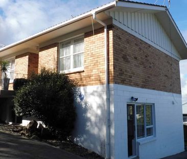 Modern 2 Bedroom Unit in Mt Wellington - Photo 4