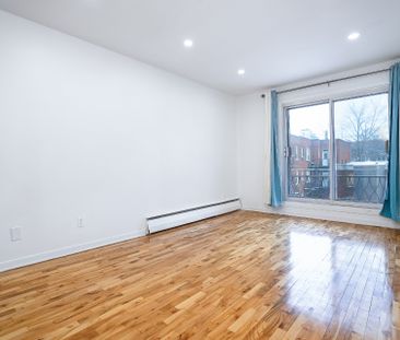 2425 Av. Madison Montréal (Côte-des-Neiges, QC H4B - Photo 1