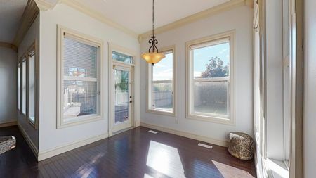 11713 13A Avenue Southwest - Photo 2