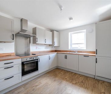 3 bedroom terraced house to rent - Photo 1