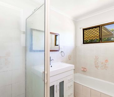 14 Robert Towns Crescent, Condon QLD 4815 - House For Rent | Domain - Photo 5