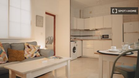 seville, Andalusia 41010 - Foto 2