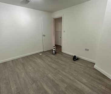 2 bedroom maisonette to rent - Photo 1