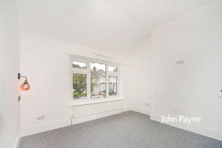 Rochdale Road, London, SE2 - Photo 4