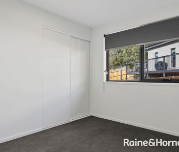 11 Lowlynn Court, Geilston Bay, TAS 7015 - Photo 2