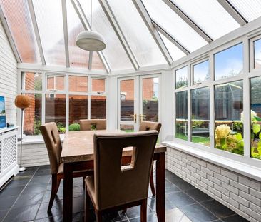 4 bedroom detached house to rent - Photo 3