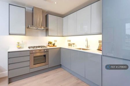 2 bedroom flat to rent - Photo 5