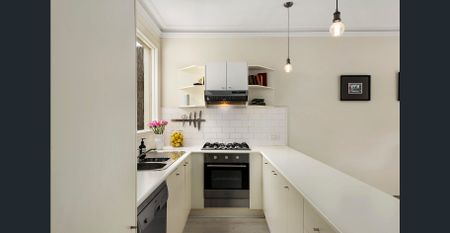 Modern Bayside Living - Photo 2