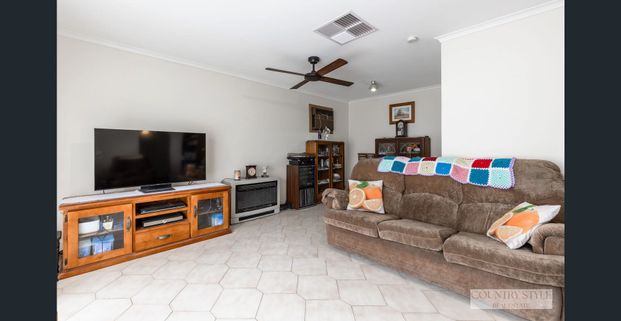 Great Family Home - Photo 1