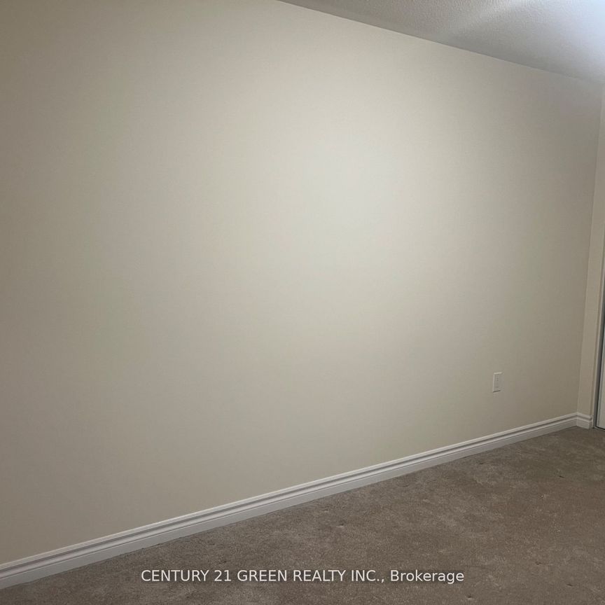 For Lease - 1098 Silk Street, Pickering, Ontario - Photo 1