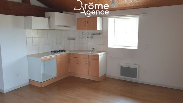 Location Appartement 3 pièces 47m² CHATEAUNEUF SUR ISERE 26300 - Photo 1