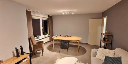 Appartement te huur in Kortrijk voor € 725 met 2 slaapkamers - Photo 3