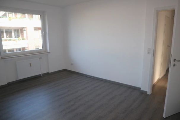 Renovierte Senioren-Wohnung zentrumsnah in Westerstede! - Photo 1