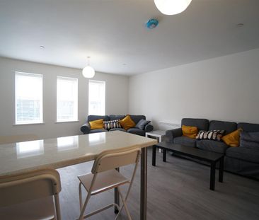 Apartment 2, 282 High Street - Photo 4