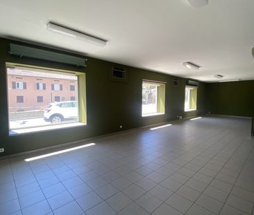 Locale Commerciale In Affitto A Balerna – Via San Gottardo 104 - Photo 3