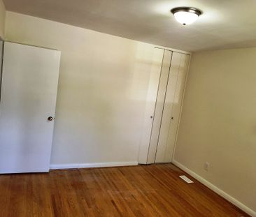 For Lease - 27 Kilbride Road, Toronto, Ontario - Photo 2