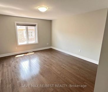 Property For Lease | W9247377 - Photo 5