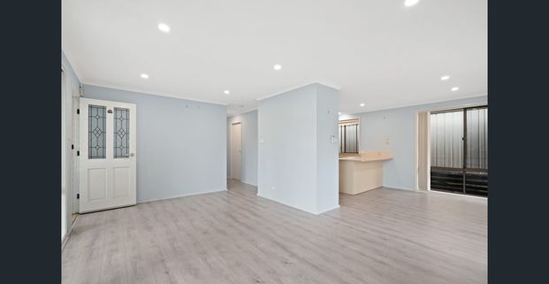 Modern Villa in Prime Location - Photo 1