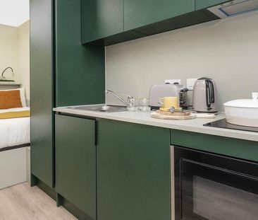 Studio to rent - Photo 6