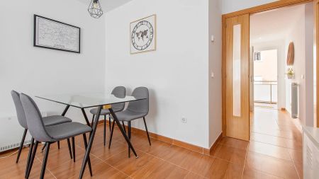 Piso de alquiler en Calle del Transcantábrico, San Crispín - La Estación Consorcio - Photo 4